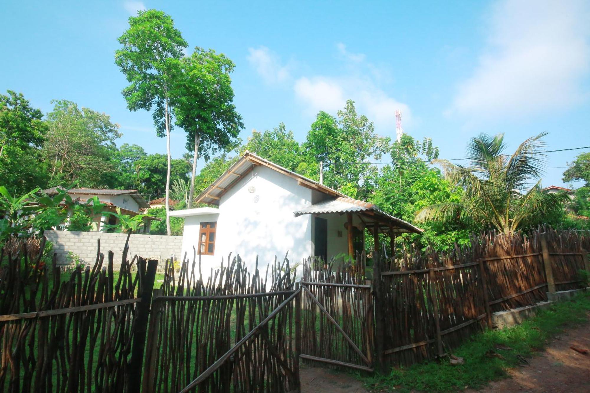 Hiriketiya Don Simon Villa Dickwella Exterior foto